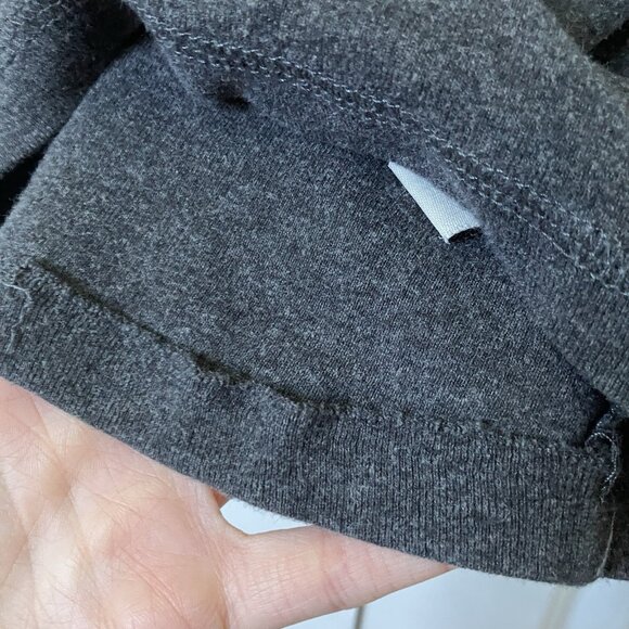 Y2K Campus Crew T-shirt Womens M Fitted Gray Scoop Neck Fairy Grunge 2000s Top - Picture 3 of 7